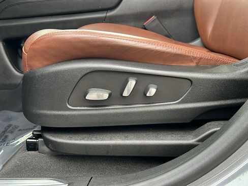 Used 2022 Cadillac XT5 Premium Luxury image 22