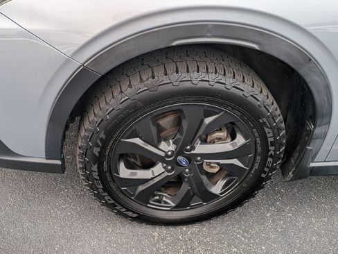 Used 2020 Subaru Outback Onyx Edition XT w/ Popular Package #2 image 12