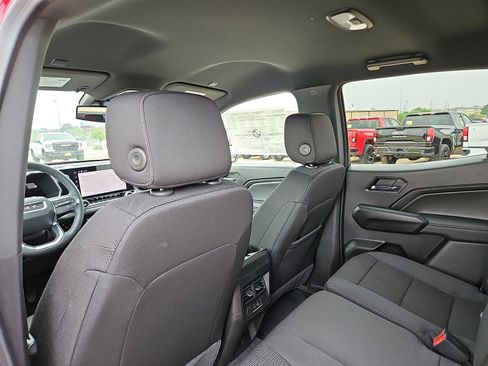 New 2026 GMC Canyon Elevation w/ Convenience Package RWD image 9