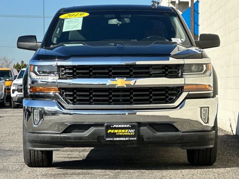 Certified 2019 Chevrolet Silverado 1500 LT w/ All Star Edition image 9
