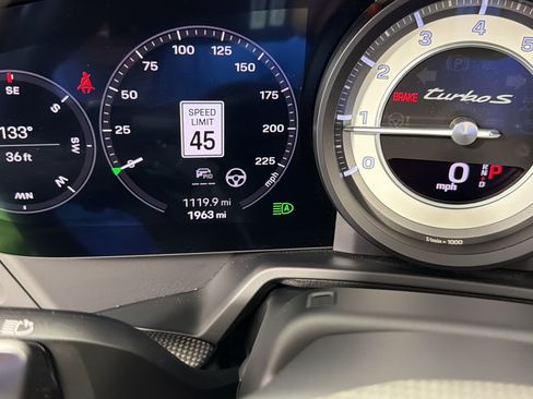 Certified 2025 Porsche 911 Turbo S AWD/4WD image 19