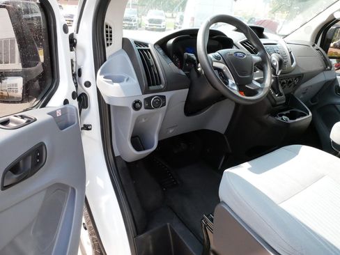Used 2019 Ford Transit 350 XLT RWD image 9