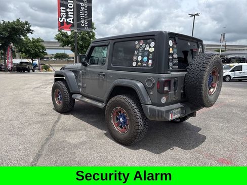 Used 2020 Jeep Wrangler Sport AWD/4WD image 19