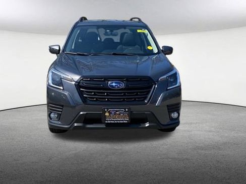 Certified 2023 Subaru Forester Premium AWD/4WD image 3
