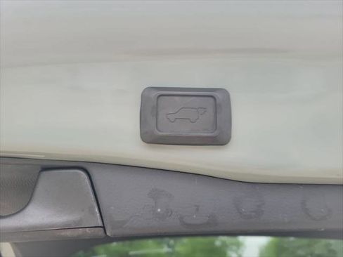 Certified 2021 Toyota RAV4 XLE w/ Convenience Package FWD image 30