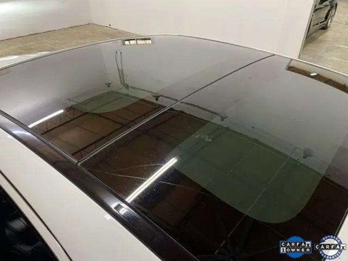 Used 2025 Mercedes-Benz E 350 Sedan image 97