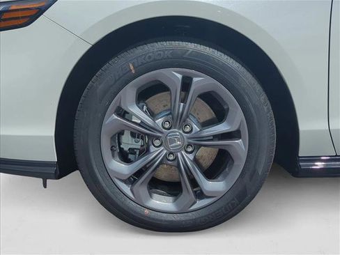 New 2025 Honda Accord EX-L image 6