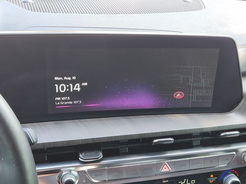 Used 2023 Kia Telluride SX Prestige AWD/4WD image 18