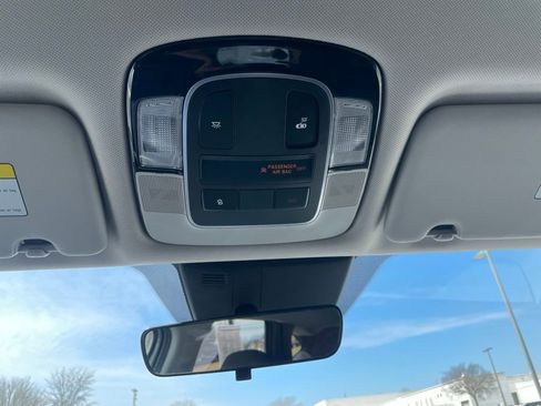 Used 2022 Hyundai Tucson SEL image 16