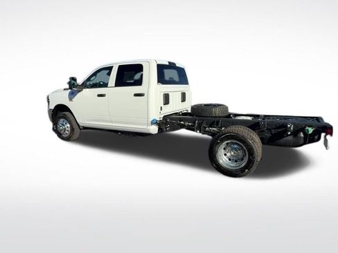 New 2026 RAM 3500 Tradesman image 34