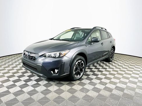 Used 2023 Subaru Crosstrek 2.0i Premium image 5