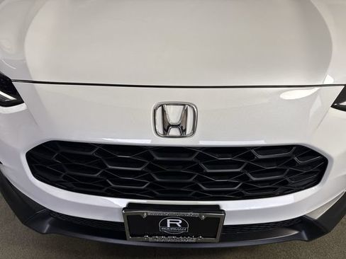 Used 2023 Honda HR-V LX image 25