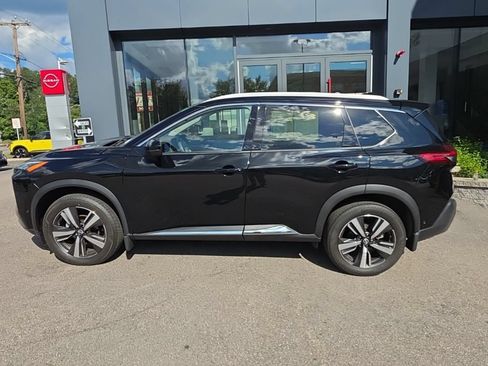Used 2023 Nissan Rogue SL w/ SL Premium Package AWD/4WD image 2
