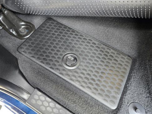 Used 2024 RAM 3500 Laramie image 37