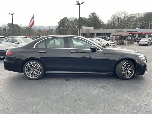 Used 2021 Mercedes-Benz E 350 Sedan image 2
