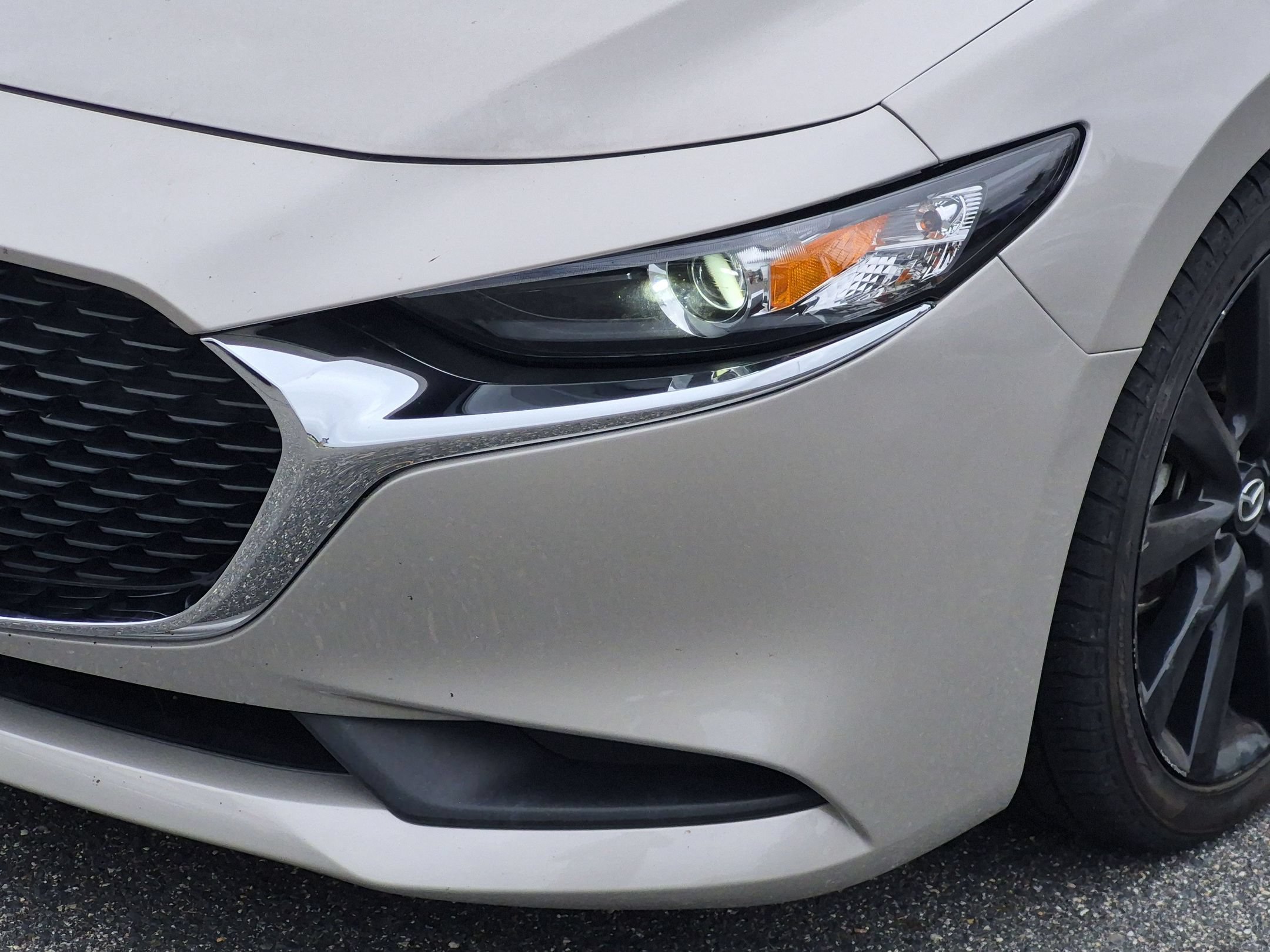 Used 2024 MAZDA MAZDA3 s FWD image 9