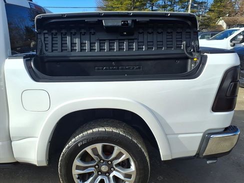 Used 2019 RAM 1500 Limited image 12