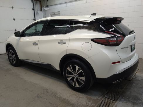 Used 2023 Nissan Murano S AWD/4WD image 3