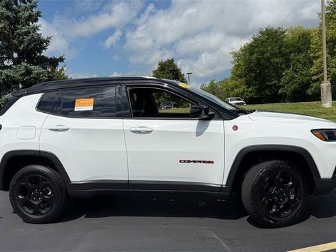 Certified 2023 Jeep Compass Trailhawk image 3