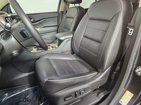Used 2018 GMC Acadia Denali w/ Technology Package AWD/4WD image 24