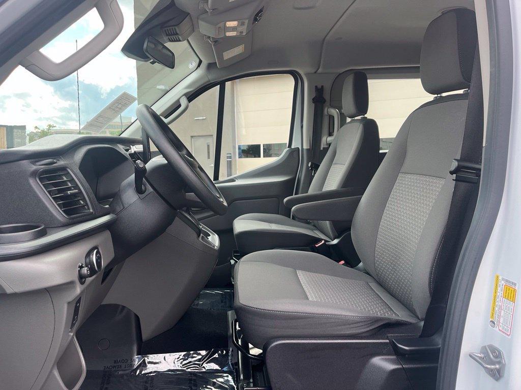 Used 2025 Ford Transit 350 XLT RWD image 17