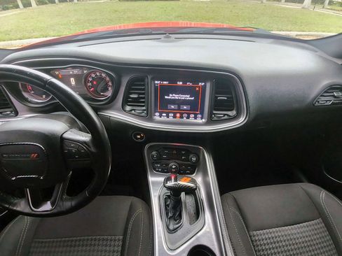 Used 2018 Dodge Challenger SXT w/ Sound Group image 25