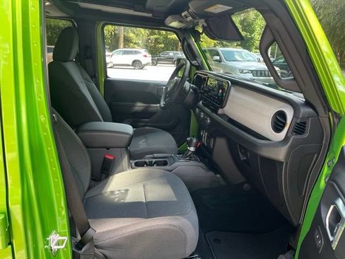 Used 2026 Jeep Wrangler Unlimited Sport AWD/4WD image 11