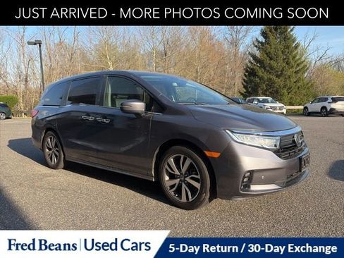 Used 2023 Honda Odyssey Touring image 1