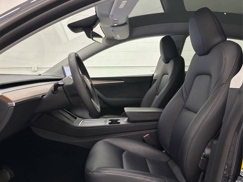 Used 2024 Tesla Model Y Long Range image 11