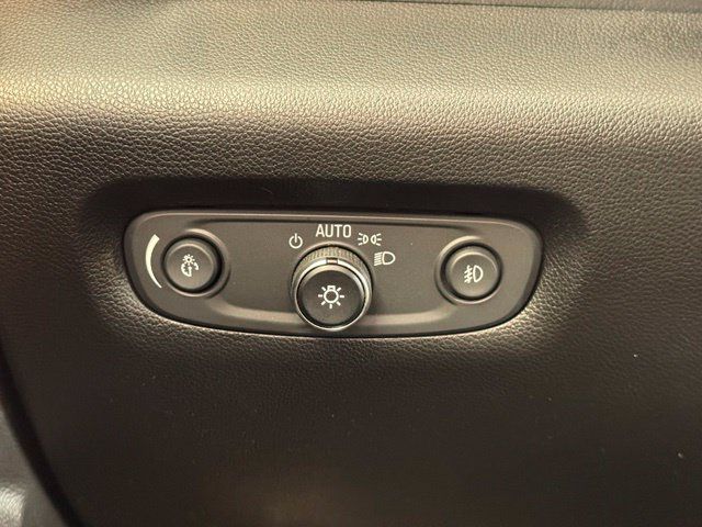 Used 2019 Chevrolet Traverse Premier w/ LPO, Floor Liner Package AWD/4WD image 35