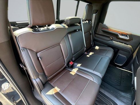Used 2022 GMC Sierra 1500 Denali w/ Technology Package AWD/4WD image 27