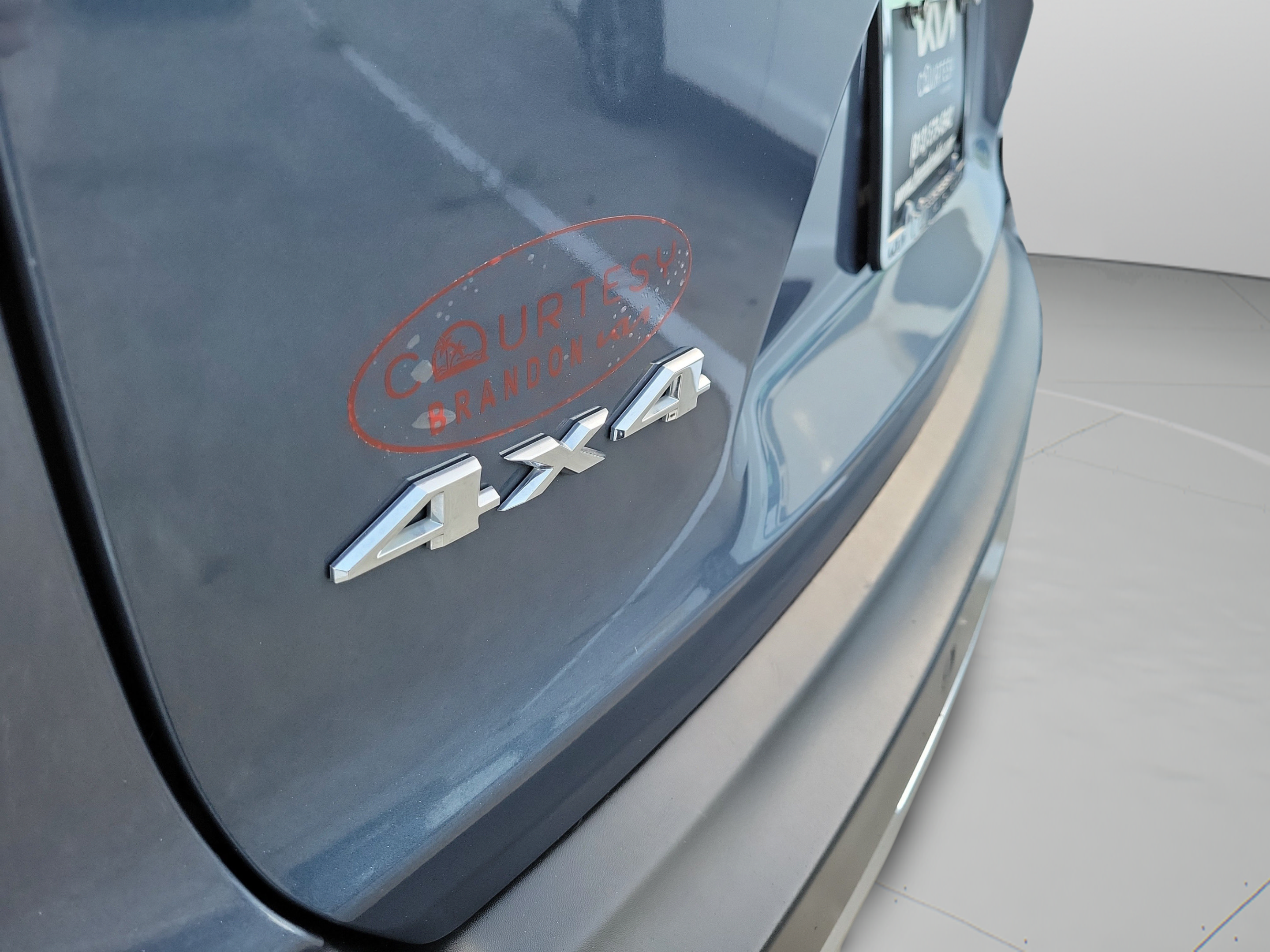 Used 2019 Jeep Cherokee Limited AWD/4WD image 31