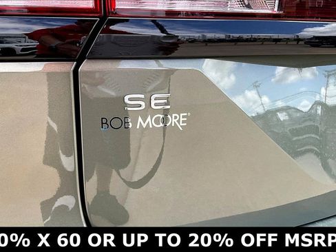 New 2026 Volkswagen Atlas Peak Edition image 9