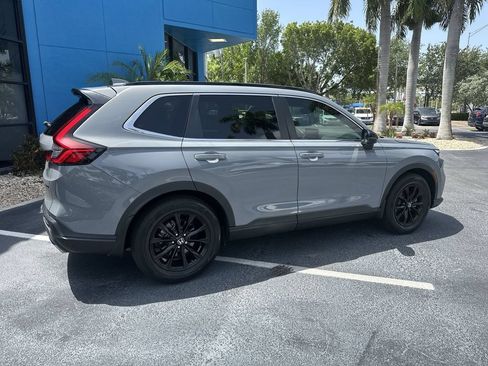 Used 2024 Honda CR-V Sport image 8