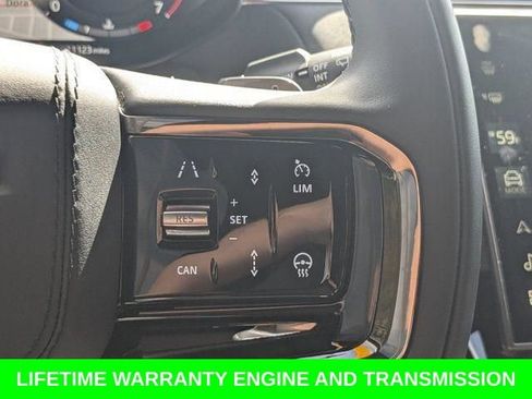Used 2025 Land Rover Range Rover Sport SE AWD/4WD image 21