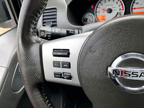 Used 2018 Nissan Frontier PRO-4X image 22