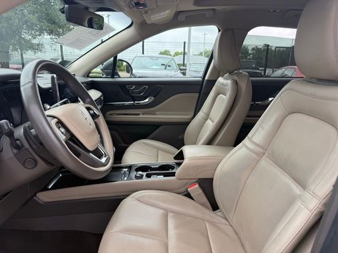 Used 2022 Lincoln Corsair Reserve FWD image 10