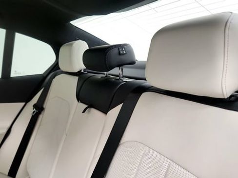 Used 2026 BMW 530i w/ M Sport Package RWD image 43