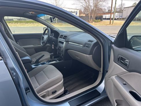 Used 2010 Ford Fusion Hybrid image 32