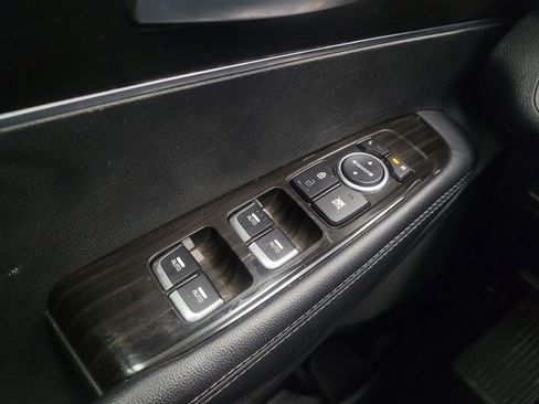 Used 2020 Kia Sorento LX AWD/4WD image 27