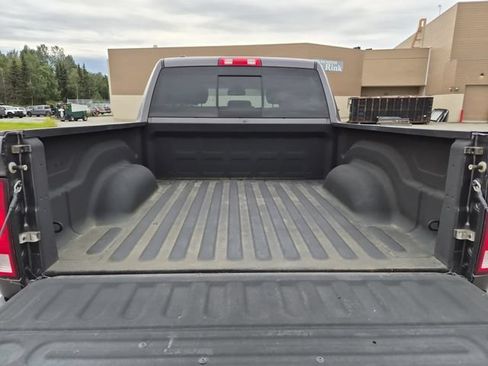 Used 2015 RAM 1500 Classic SLT AWD/4WD image 22