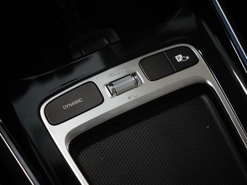 New 2026 Mercedes-Benz GLB 250 4MATIC image 29