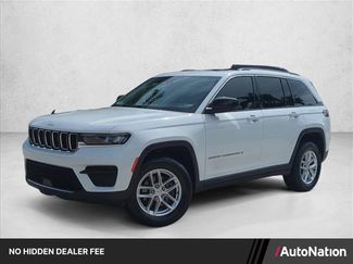 Used 2023 Jeep Grand Cherokee Laredo RWD video 1