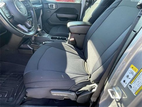 Used 2019 Jeep Wrangler Unlimited Sport S image 14