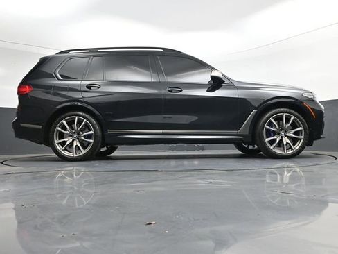 Used 2020 BMW X7 M50i w/ Dynamic Handling Package AWD/4WD image 29
