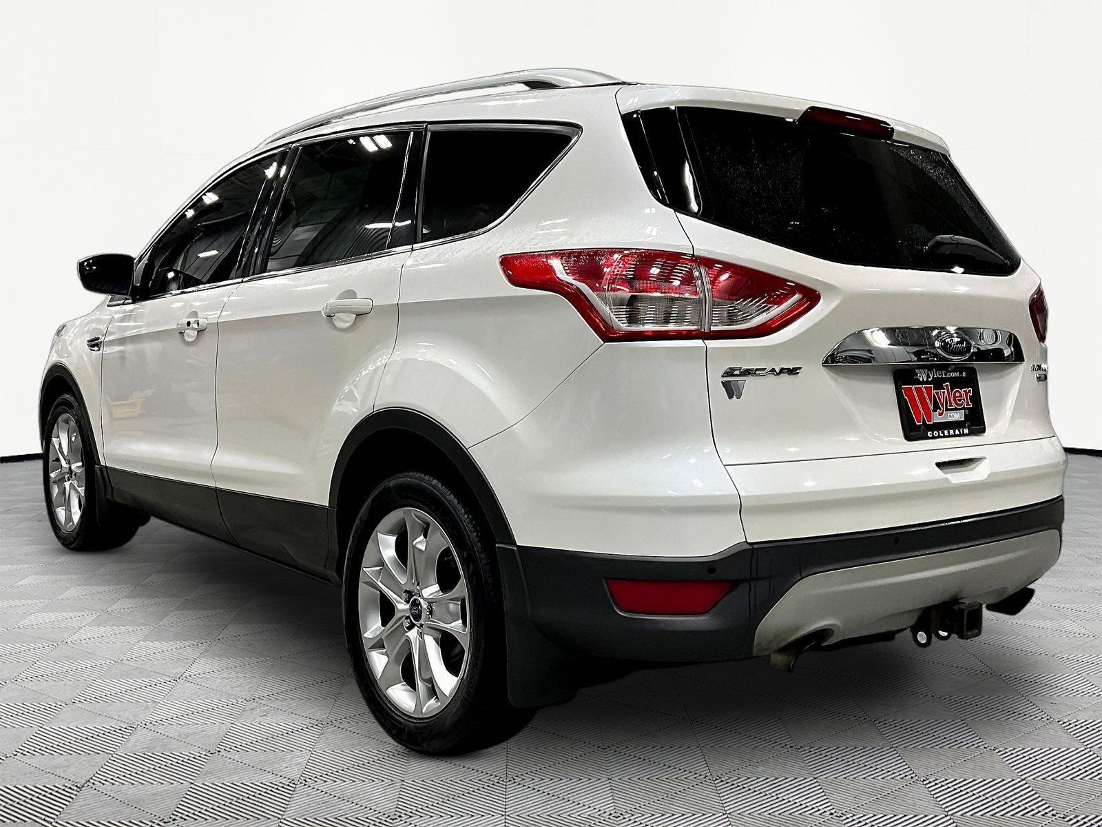 Used 2014 Ford Escape Titanium AWD/4WD image 4