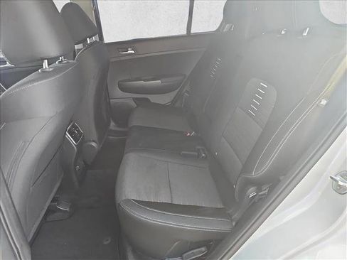 Used 2022 Kia Sportage LX w/ LX FWD Value Edition Package image 15