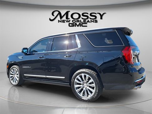 Used 2021 GMC Yukon Denali w/ Denali Ultimate Package image 7