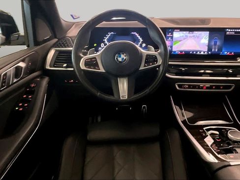 Used 2024 BMW X5 sDrive40i w/ M Sport Package RWD image 5