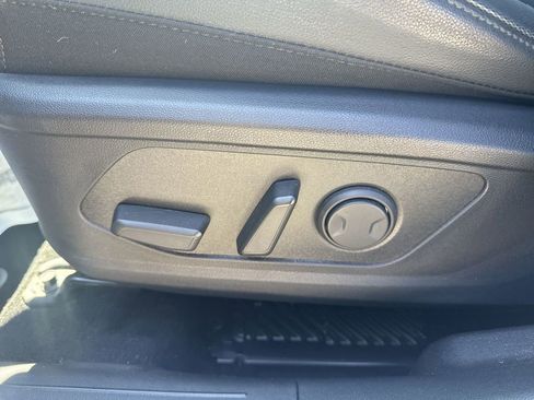 Used 2025 Hyundai Tucson Limited image 14